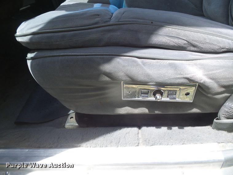 image for item EL9177 1983 Pontiac Bonneville Brougham