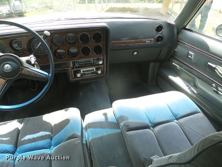 image for item EL9177 1983 Pontiac Bonneville Brougham