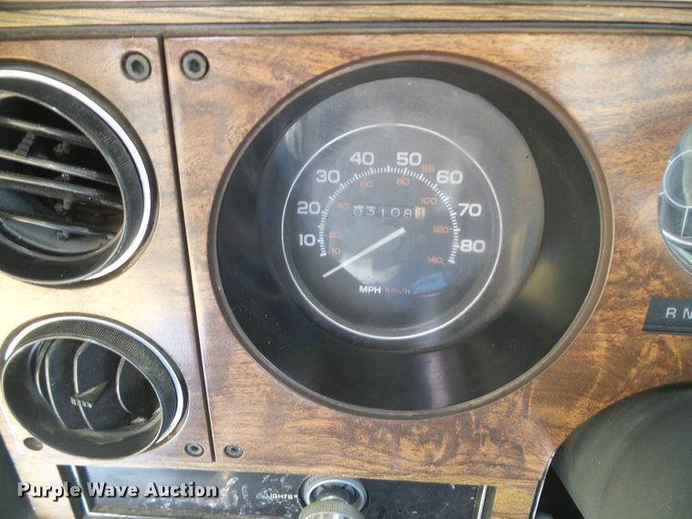 image for item EL9177 1983 Pontiac Bonneville Brougham