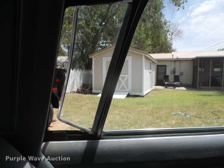 image for item EL9177 1983 Pontiac Bonneville Brougham