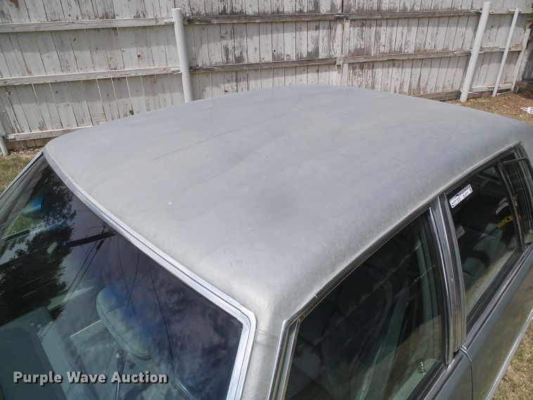 image for item EL9177 1983 Pontiac Bonneville Brougham