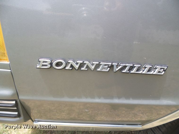 image for item EL9177 1983 Pontiac Bonneville Brougham