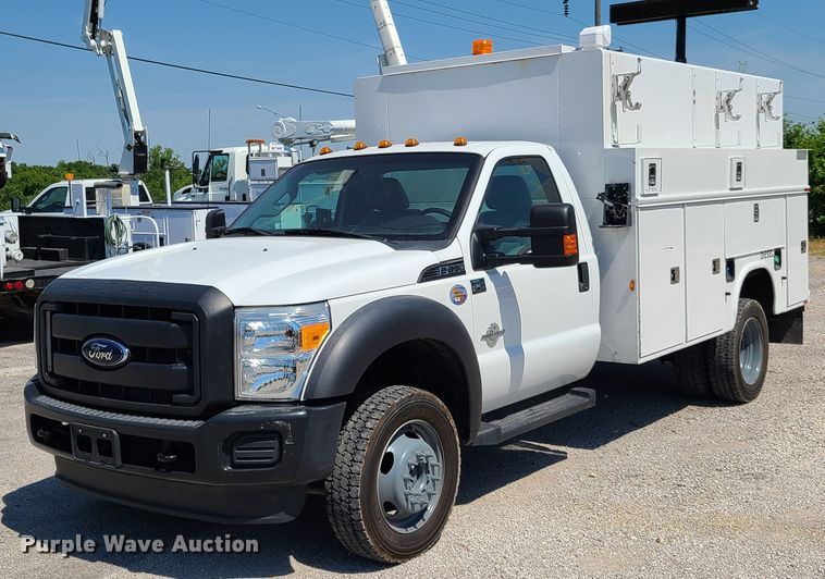 image for item EL9830 2012 Ford F550 Super Duty  utility bed truck