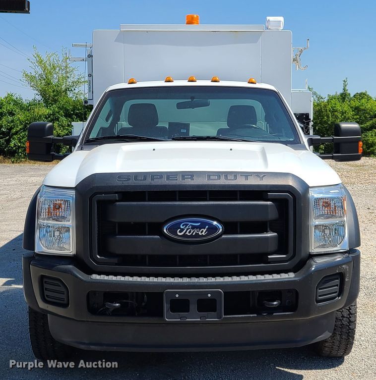 image for item EL9830 2012 Ford F550 Super Duty  utility bed truck