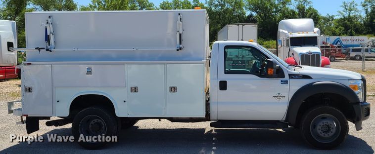 image for item EL9830 2012 Ford F550 Super Duty  utility bed truck