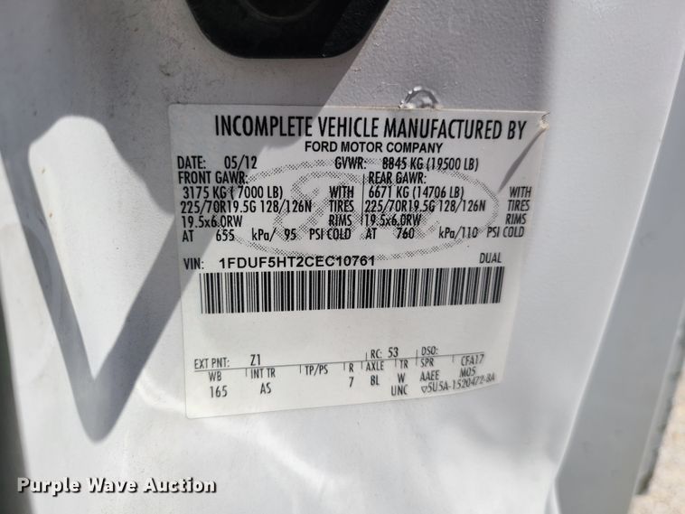 image for item EL9830 2012 Ford F550 Super Duty  utility bed truck