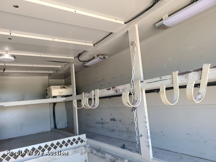 image for item EL9830 2012 Ford F550 Super Duty  utility bed truck