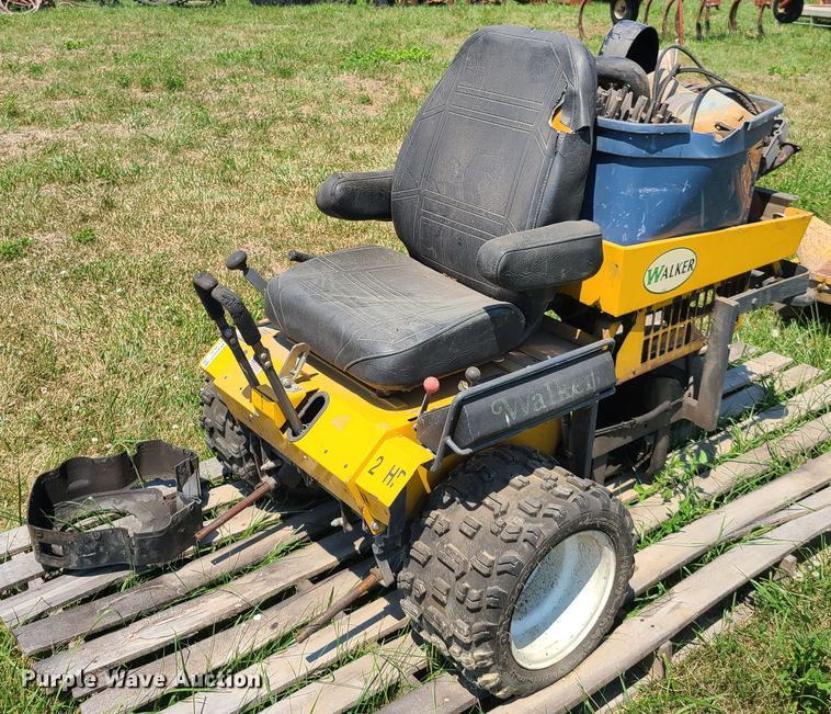 image for item EL9836 Walker MTSD ZTR lawn mower