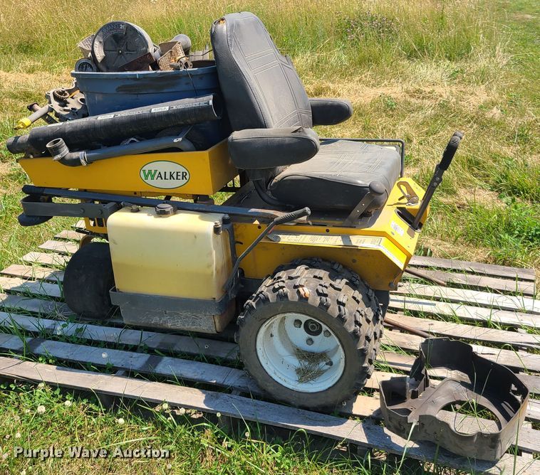 image for item EL9836 Walker MTSD ZTR lawn mower