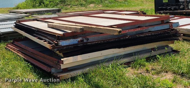 image for item EL9860 Approximately 42 steel hanger doors