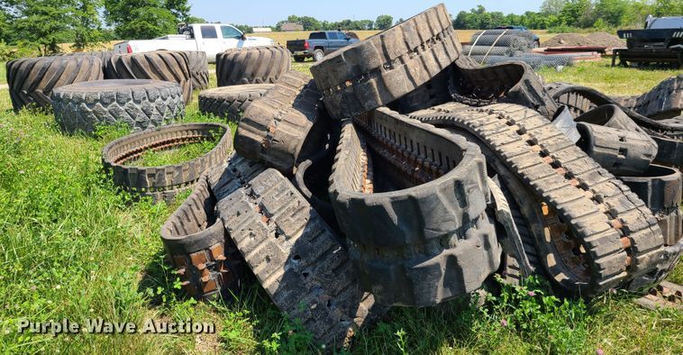 image for item EL9862 Rubber tracks