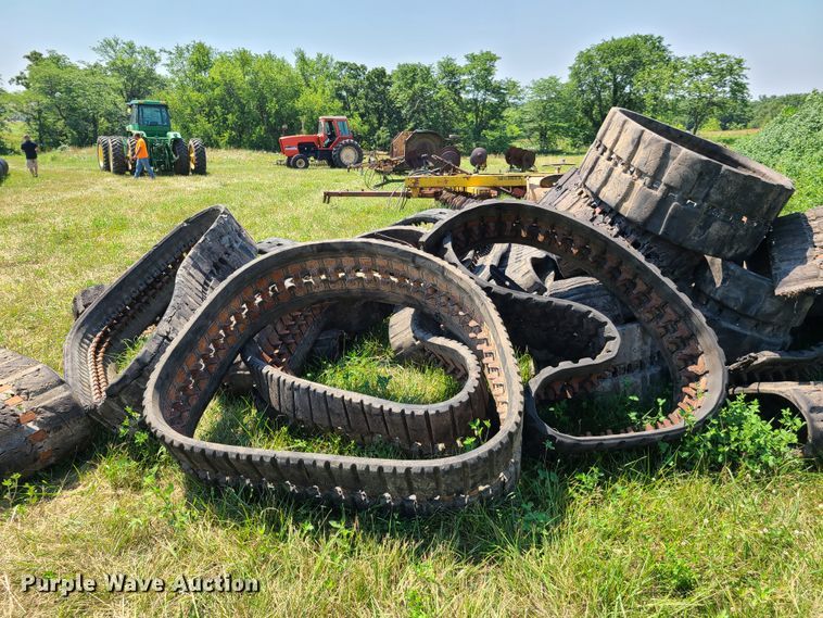 image for item EL9862 Rubber tracks