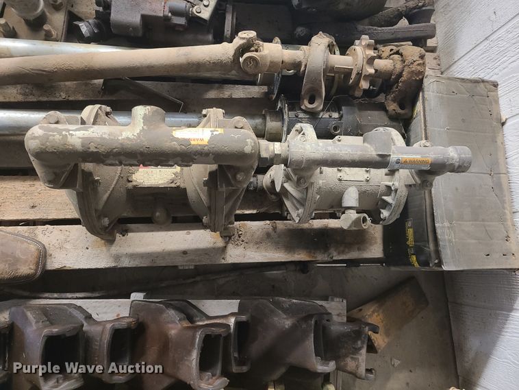 image for item EL9874 Pumps