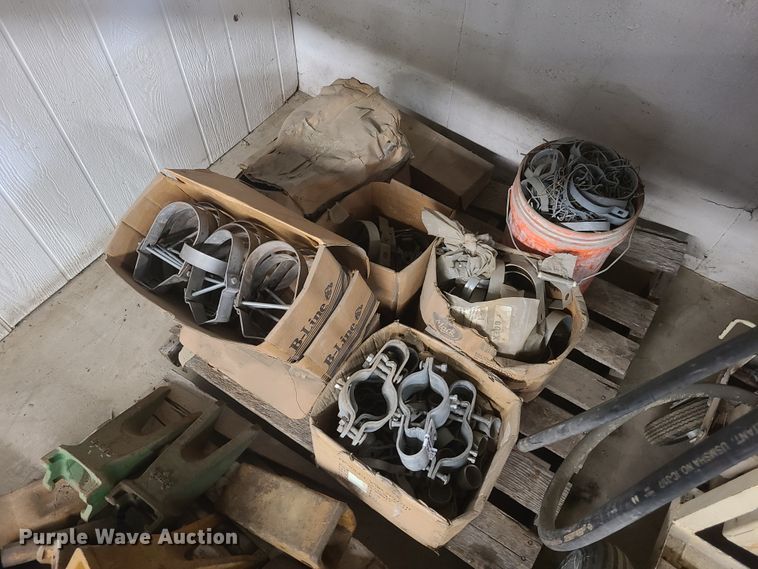 image for item EL9876 Fencing brackets/clamps