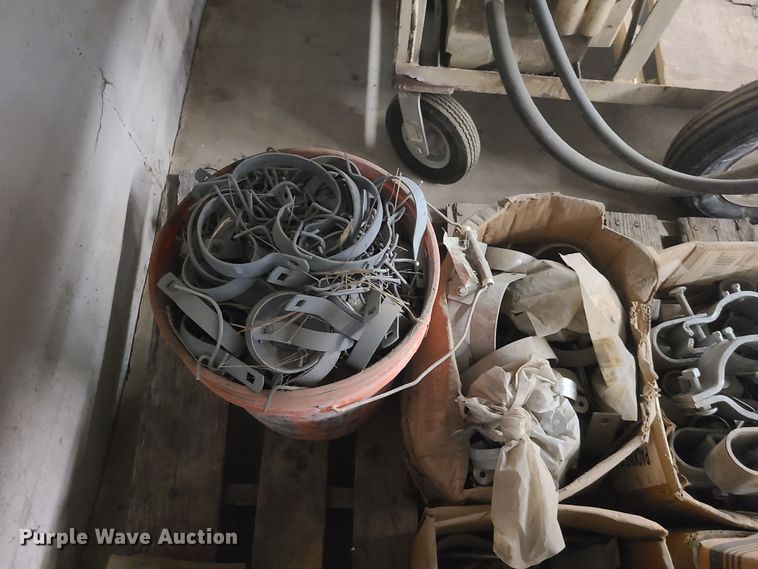 image for item EL9876 Fencing brackets/clamps