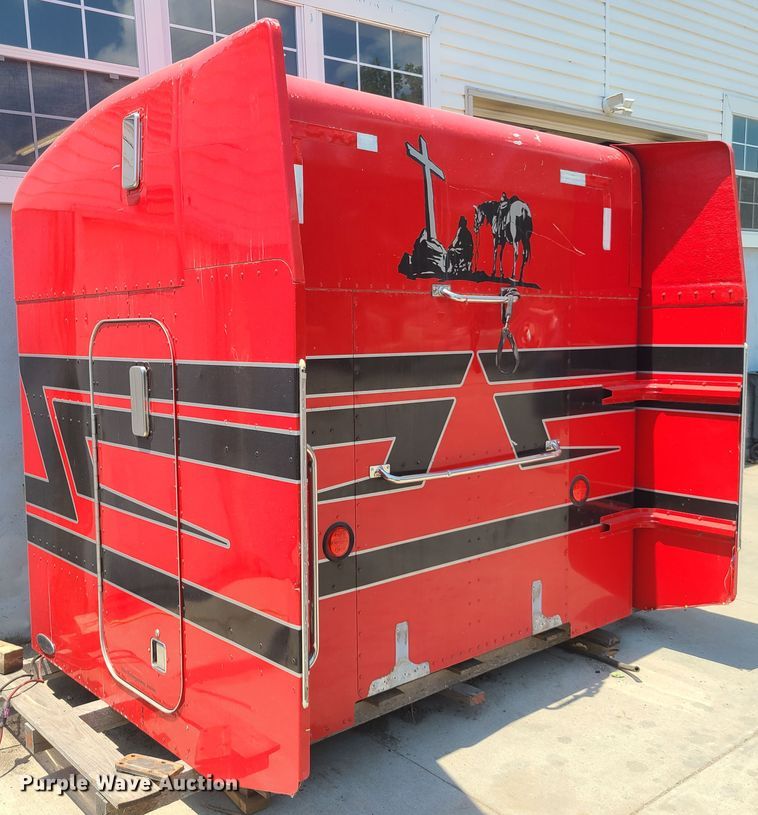 image for item EL9879 Unibilt UltraCab sleeper