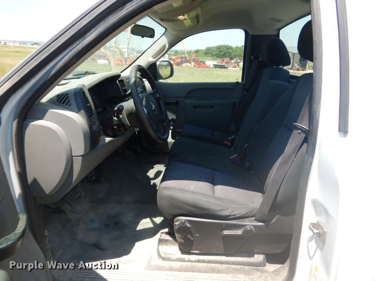 image for item ES9636 2012 Chevrolet Silverado 1500  pickup truck