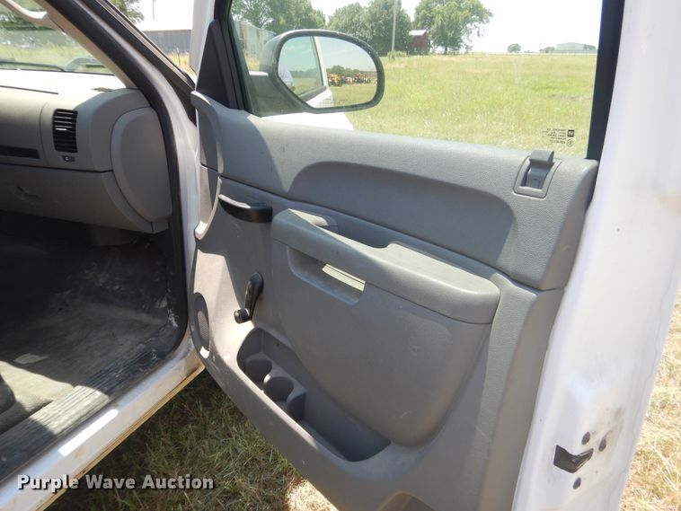 image for item ES9636 2012 Chevrolet Silverado 1500  pickup truck