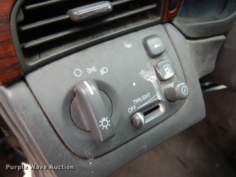 image for item FA9350 2005 Cadillac DeVille