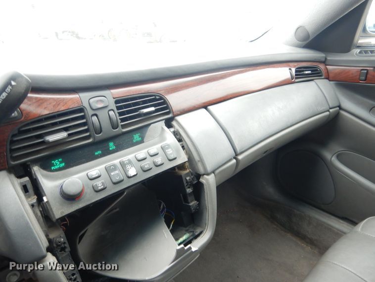 image for item FA9350 2005 Cadillac DeVille