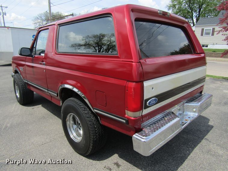 image for item FD9436 1987 Ford Bronco  SUV