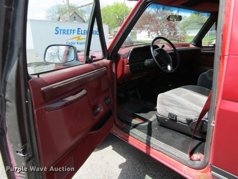 image for item FD9436 1987 Ford Bronco  SUV