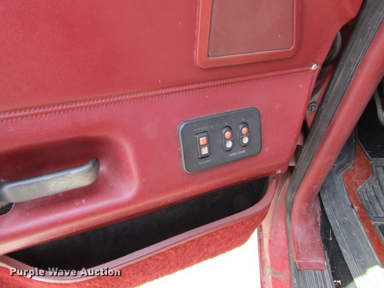 image for item FD9436 1987 Ford Bronco  SUV