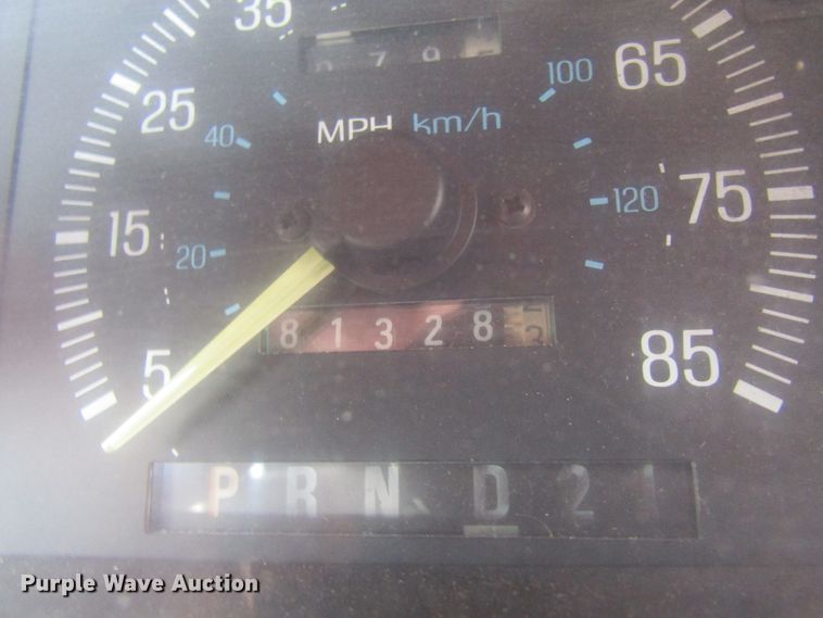 image for item FD9436 1987 Ford Bronco  SUV