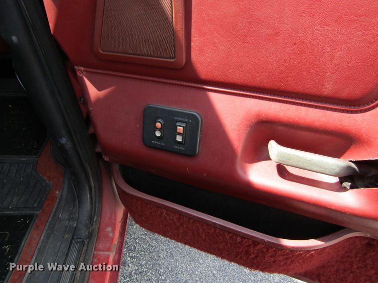 image for item FD9436 1987 Ford Bronco  SUV