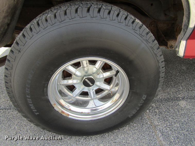 image for item FD9436 1987 Ford Bronco  SUV