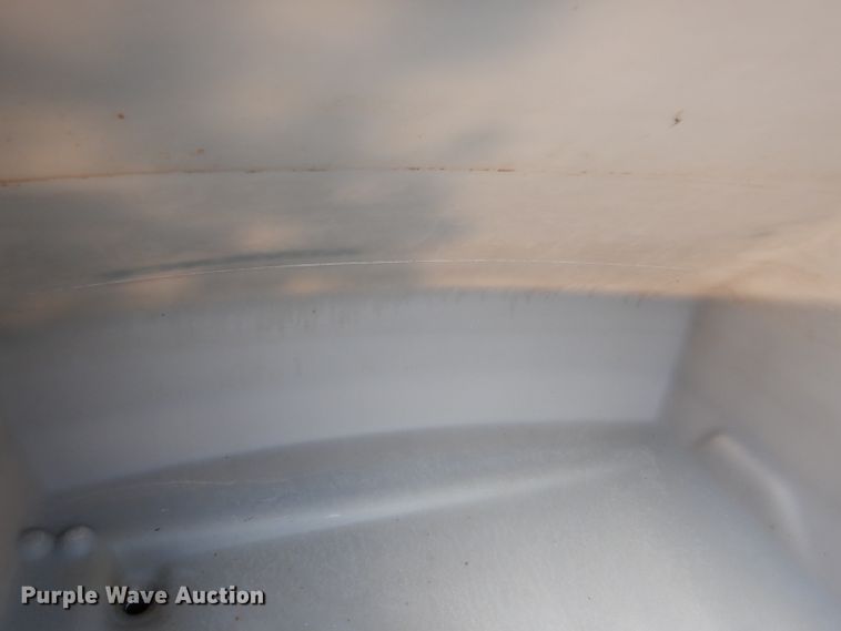 image for item FU9867 Advance 280HD floor scrubber