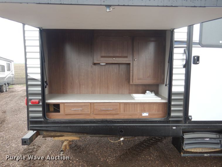 image for item FX9166 2018 Heartland Prowler  camper