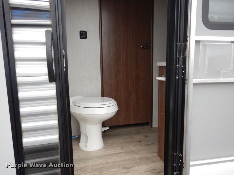 image for item FX9166 2018 Heartland Prowler  camper