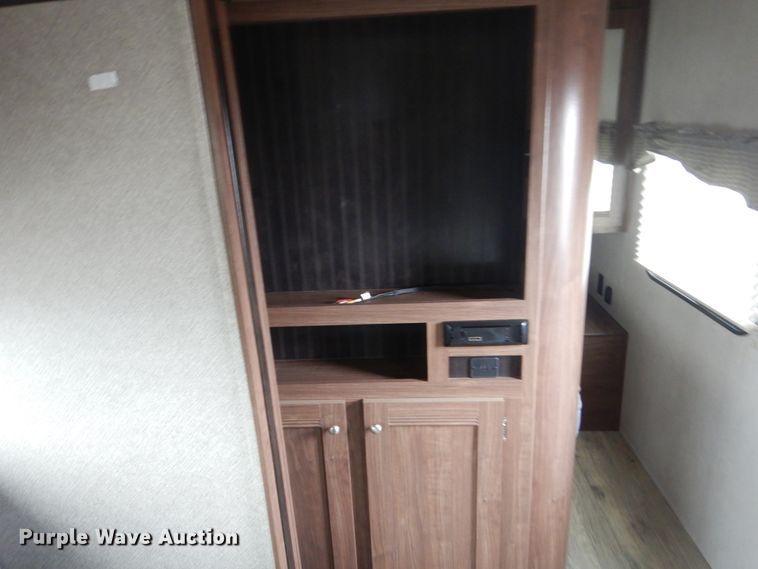 image for item FX9166 2018 Heartland Prowler  camper