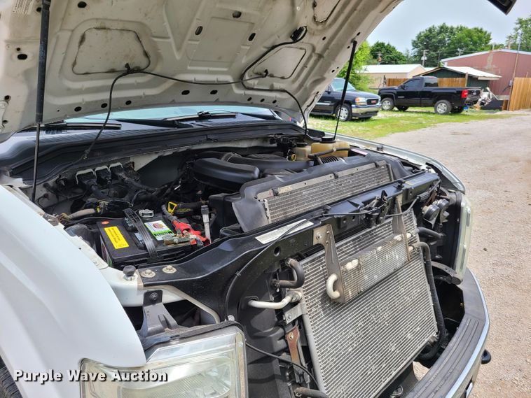 image for item FX9538 2008 Ford F250 Super Duty  SuperCab utility bed pickup truck