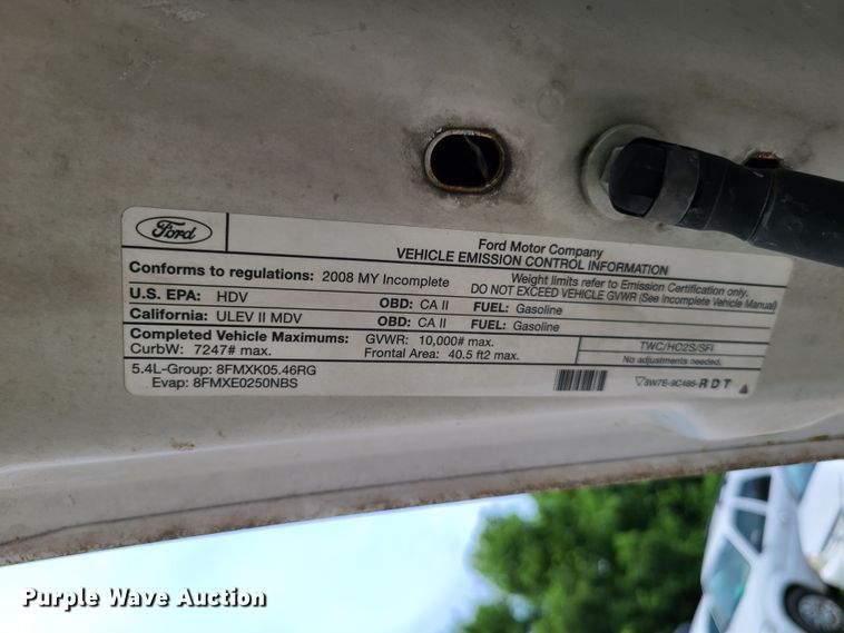 image for item FX9538 2008 Ford F250 Super Duty  SuperCab utility bed pickup truck