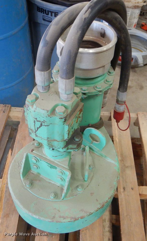 image for item FY9135 Water pump