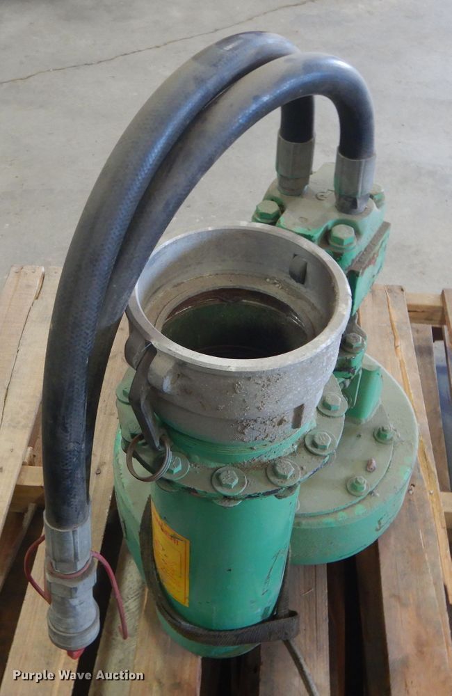 image for item FY9135 Water pump