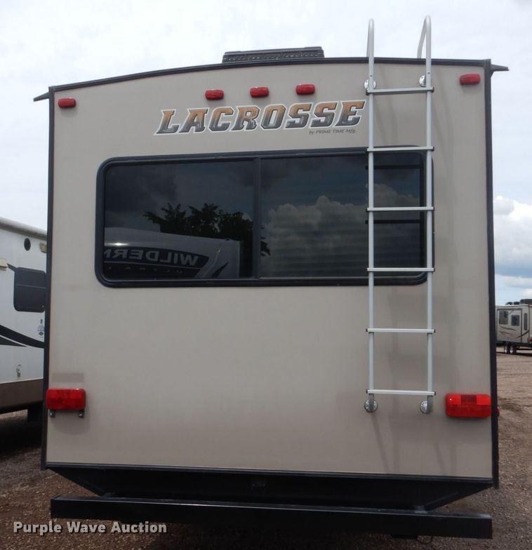 image for item GA9104 2015 Lacrosse Luxury Lite camper