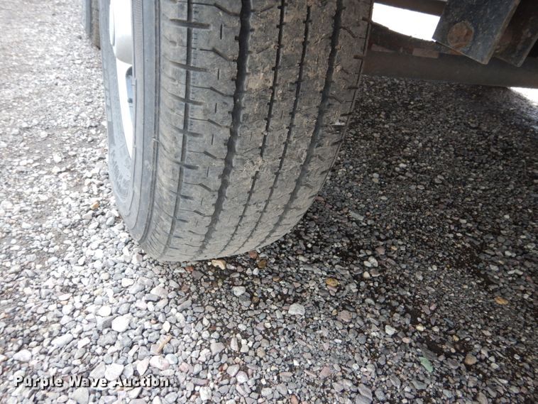 image for item GA9104 2015 Lacrosse Luxury Lite camper