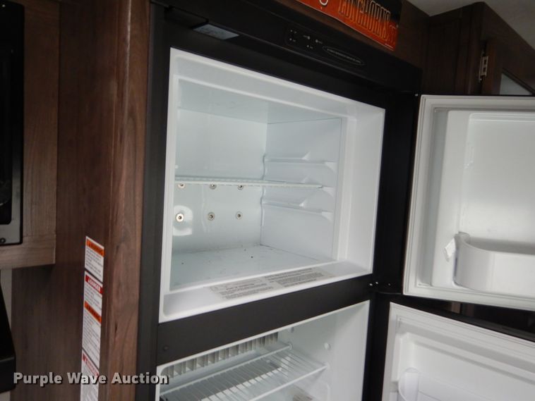 image for item GA9105 2019 Keystone Passport  camper