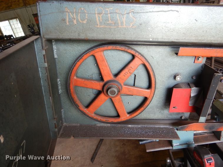 image for item GA9110 Ellis 2000 metal miter bandsaw