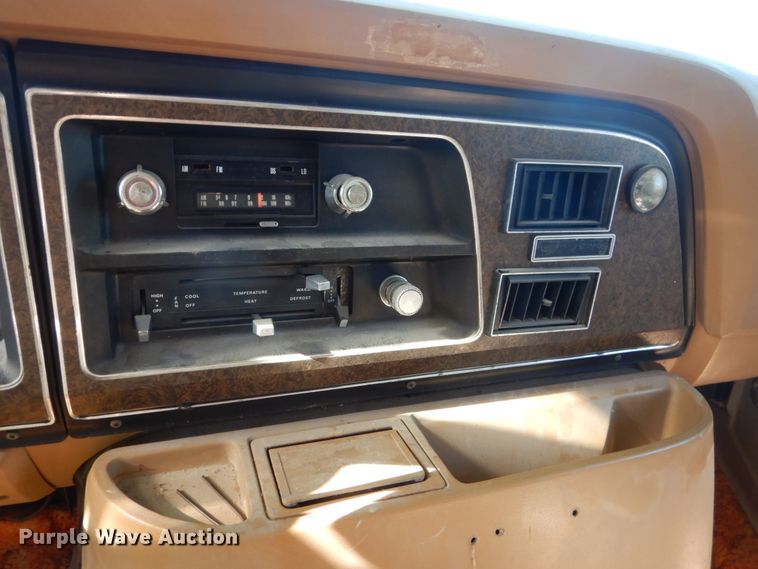 image for item GA9113 1977 Ford E350  RV