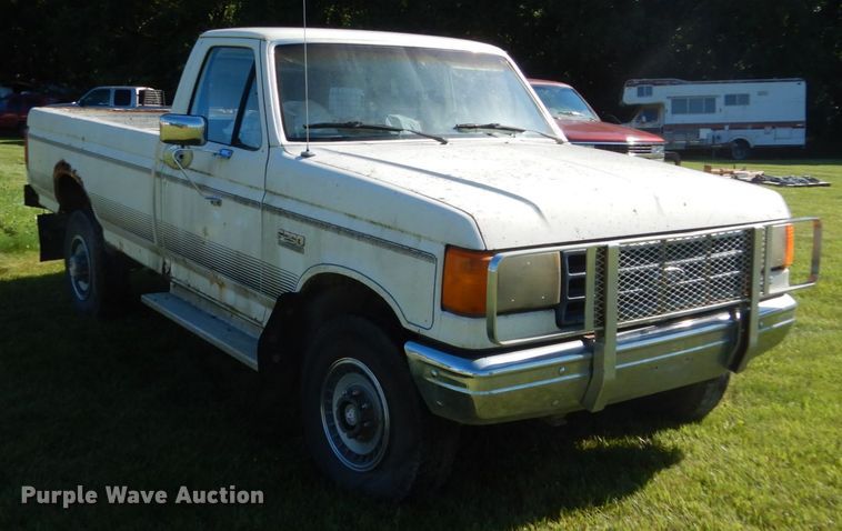 image for item GA9116 1988 Ford F250  pickup truck
