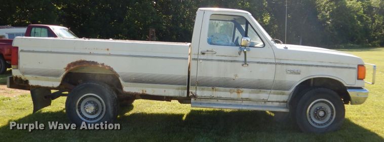 image for item GA9116 1988 Ford F250  pickup truck