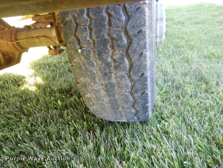 image for item GA9116 1988 Ford F250  pickup truck