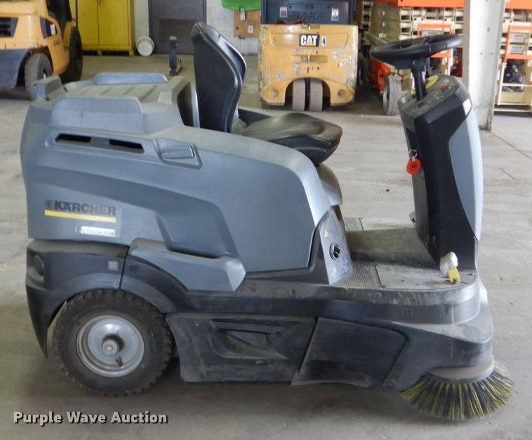 image for item GA9121 Karcher KM90/60BPADV sweeper