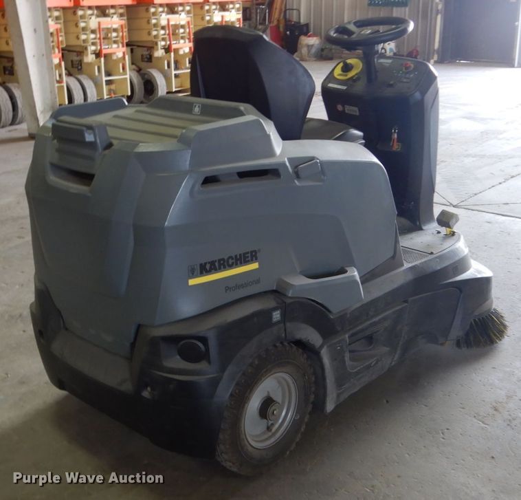 image for item GA9121 Karcher KM90/60BPADV sweeper