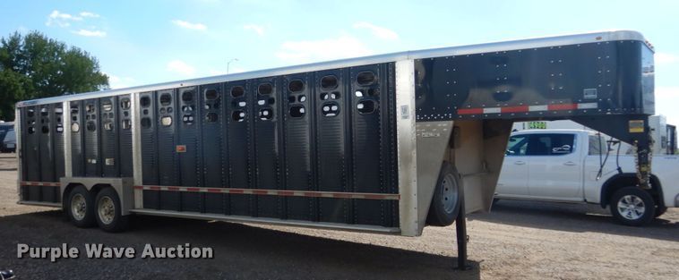 image for item GA9126 2019 Wilson PSGN-5730T livestock trailer