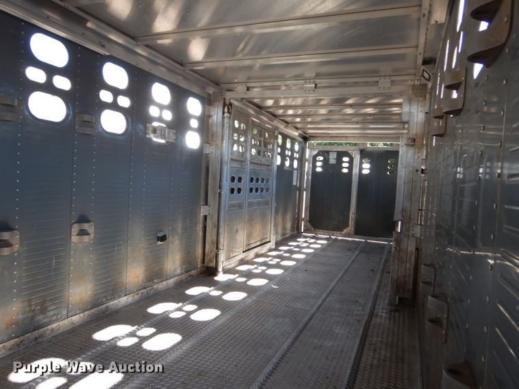 image for item GA9126 2019 Wilson PSGN-5730T livestock trailer